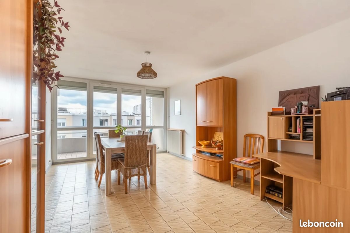 Appartement 5 pièces 92 m² · à Lyon · 92 m² · 280 000 €