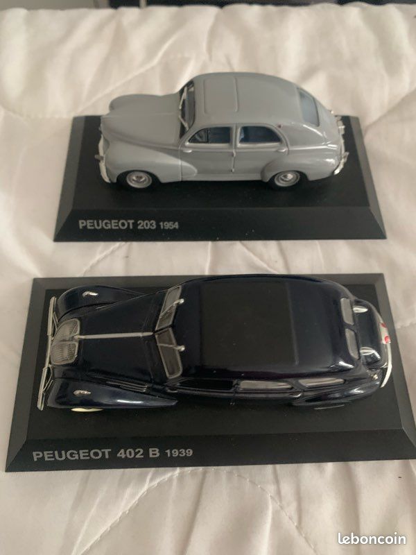Miniature Norev 1/43 – Peugeot 203 N°14 Gris Bleu – Vintage – Occasion