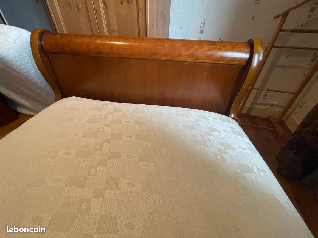 Lot de 2 lits avec matelas et 2 lits de camps (image 9)