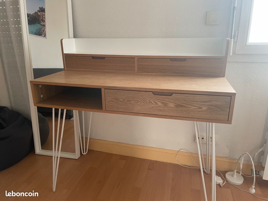 Bureau avec rangements (image 1)