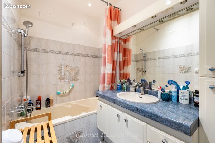 Appartement 4 pièces 79 m² — 12