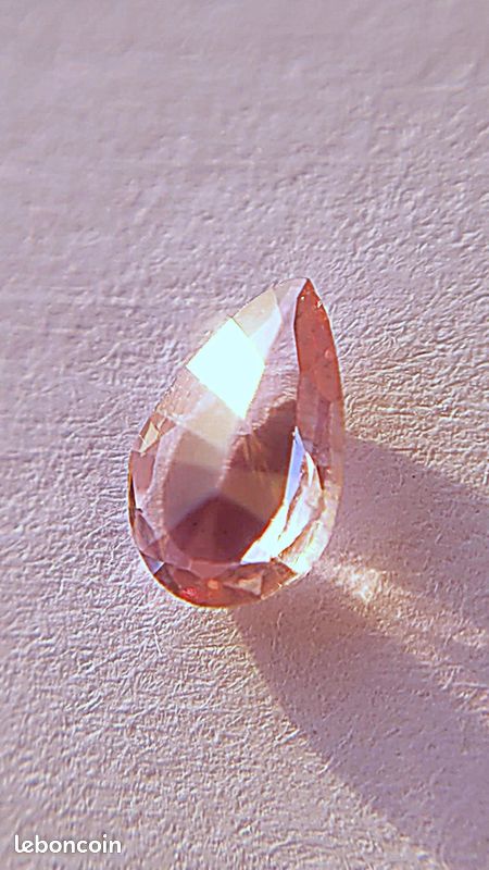 Saphir Rose/Violet clair naturel 💎 – 0,25 ct – Madagascar (Ilakaka) (image 3)