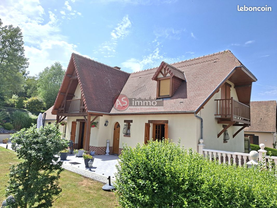 Maison 5 pièces 155 m² · à Neufchâtel-en-Bray · 155 m² · 389 500 €
