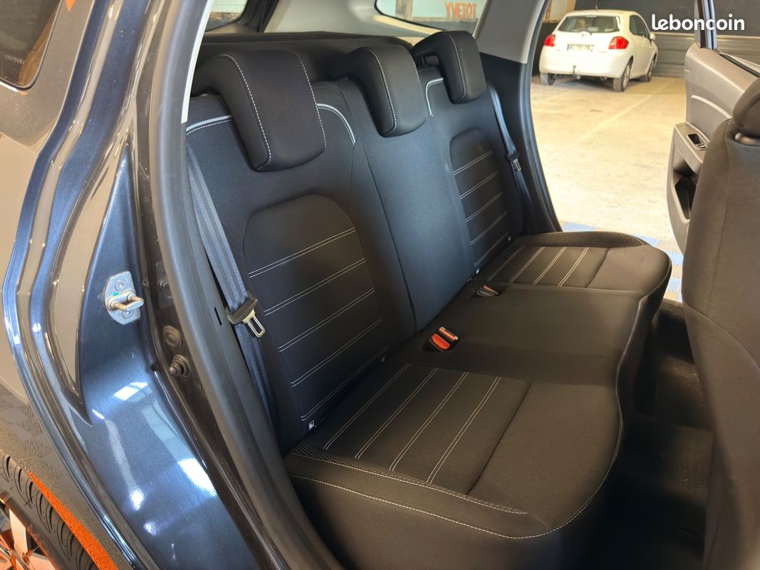 Dacia duster 1.5 bluedci 115 prestige plus 4x2 (image 20)