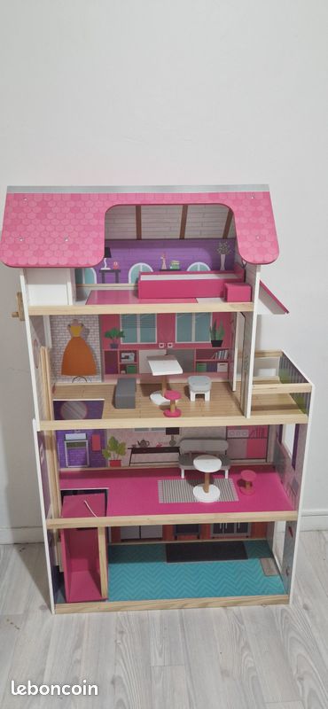 Maison poupée (image 1)