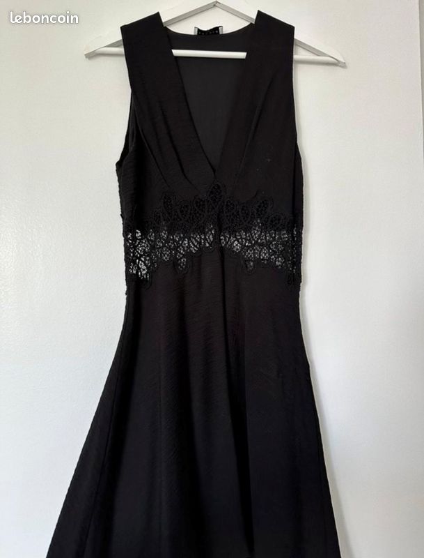 Vends Robe sandro (image 1)