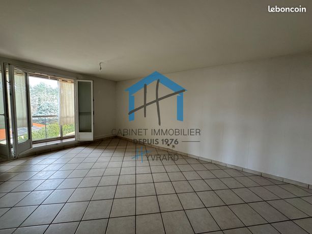 https://img.leboncoin.fr/api/v1/lbcpb1/images/0e/96/f0/0e96f089ae0b89a853b0363e086296319b4d9c7e.jpg?rule=ad-image
