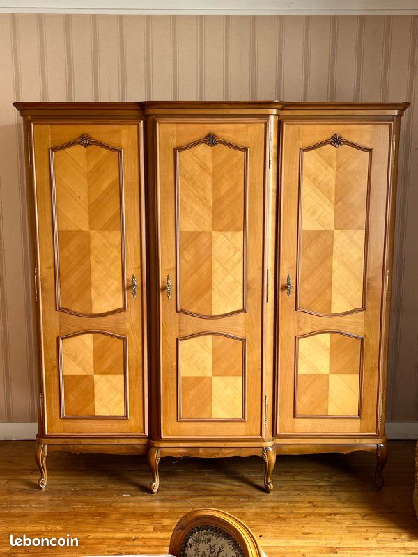 Ensemble chambre à coucher comprenant 1 lit + 2 tables de chevet + 1 armoire (image 7)