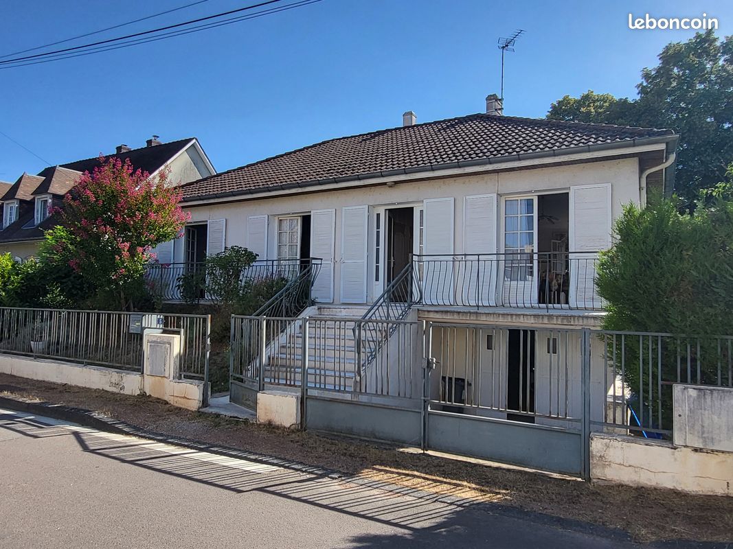 Maison 7 pièces 100 m² · à Dijon · 100 m² · 334 000 €