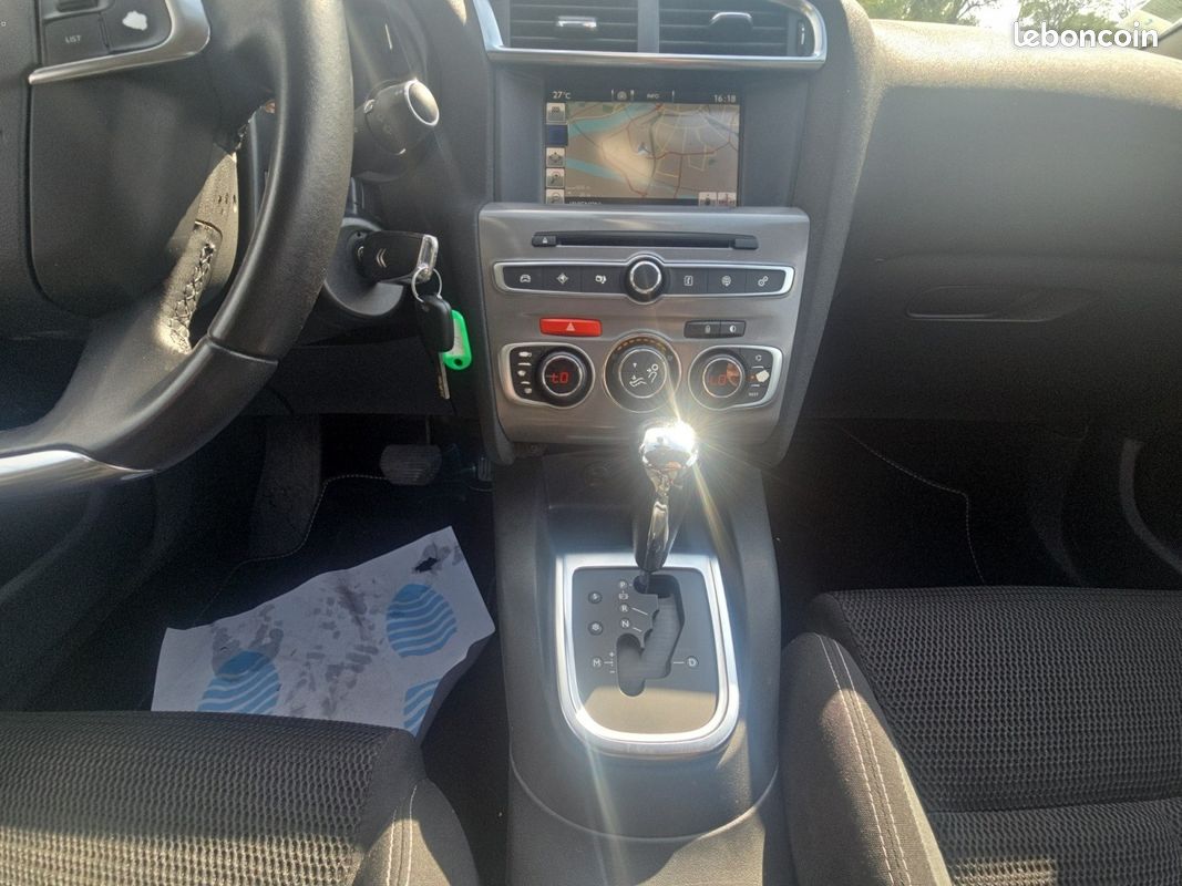 CITROEN C4 C4 ESSENCE 130 SS EAT6 Millenium / *KIT DISTRIBUTION NEUF (image 11)