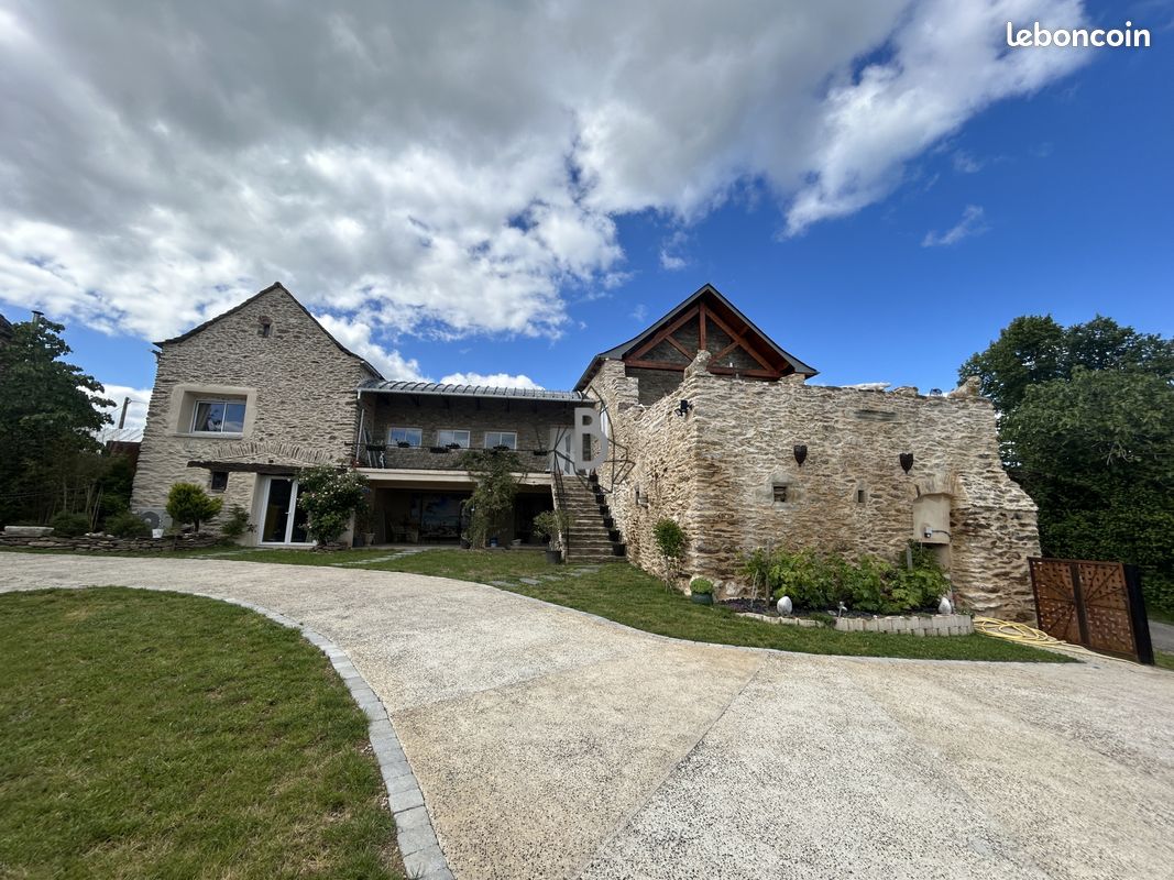 Maison 4 pièces 130 m² · à Pradinas · 130 m² · 315 000 €