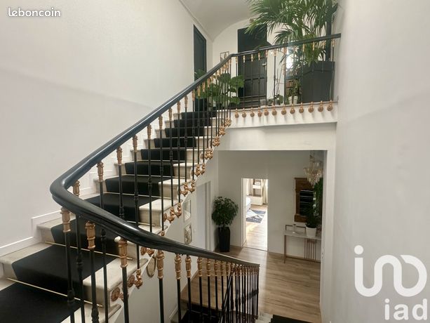Maison de village 6 pièces 230 m²