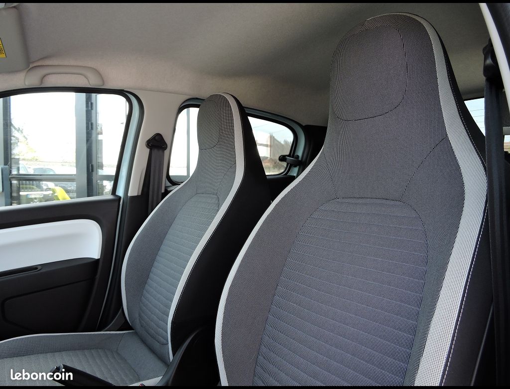 Renault Twingo EQUILIBRE SCE 65CH BVM5 (image 6)