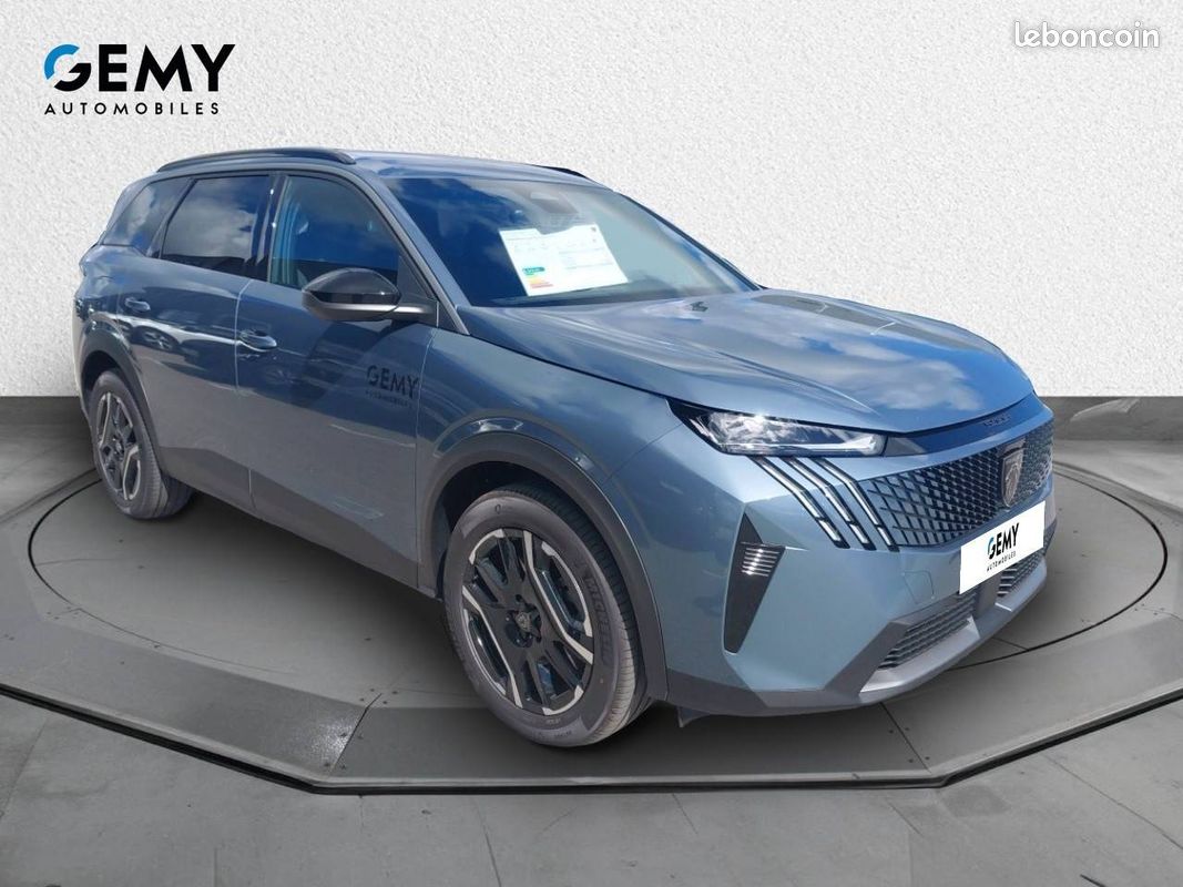 PEUGEOT 5008 Plug-in Hybrid 225 ch e-DCS7 Allure (image 3)