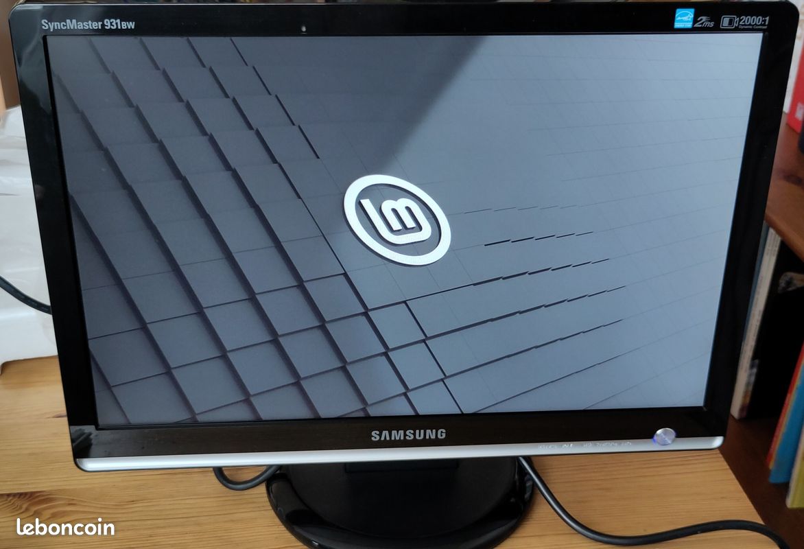Ecran Samsung SyncMaster 931 BW (image 5)