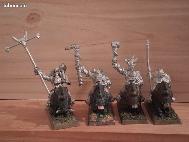 Bande d'Orques sur Sangliers - 10 figurines - Warhammer The Old World