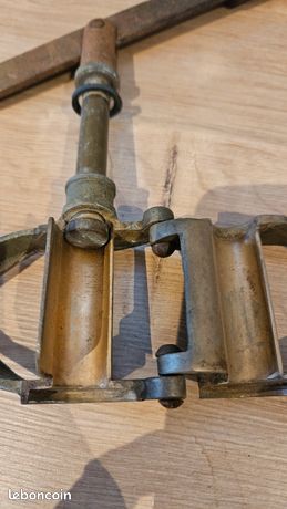 16⚜️ Ancienne Bouchonneuse Sanbri Bouteille Liège Vintage