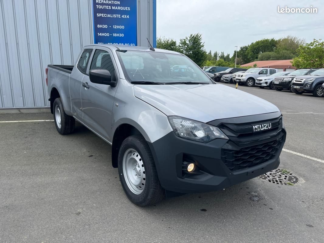 Isuzu D-max *31 658 HT* N60 SPACE CAB 1.9 164 CH 4X4 BVA B (image 3)