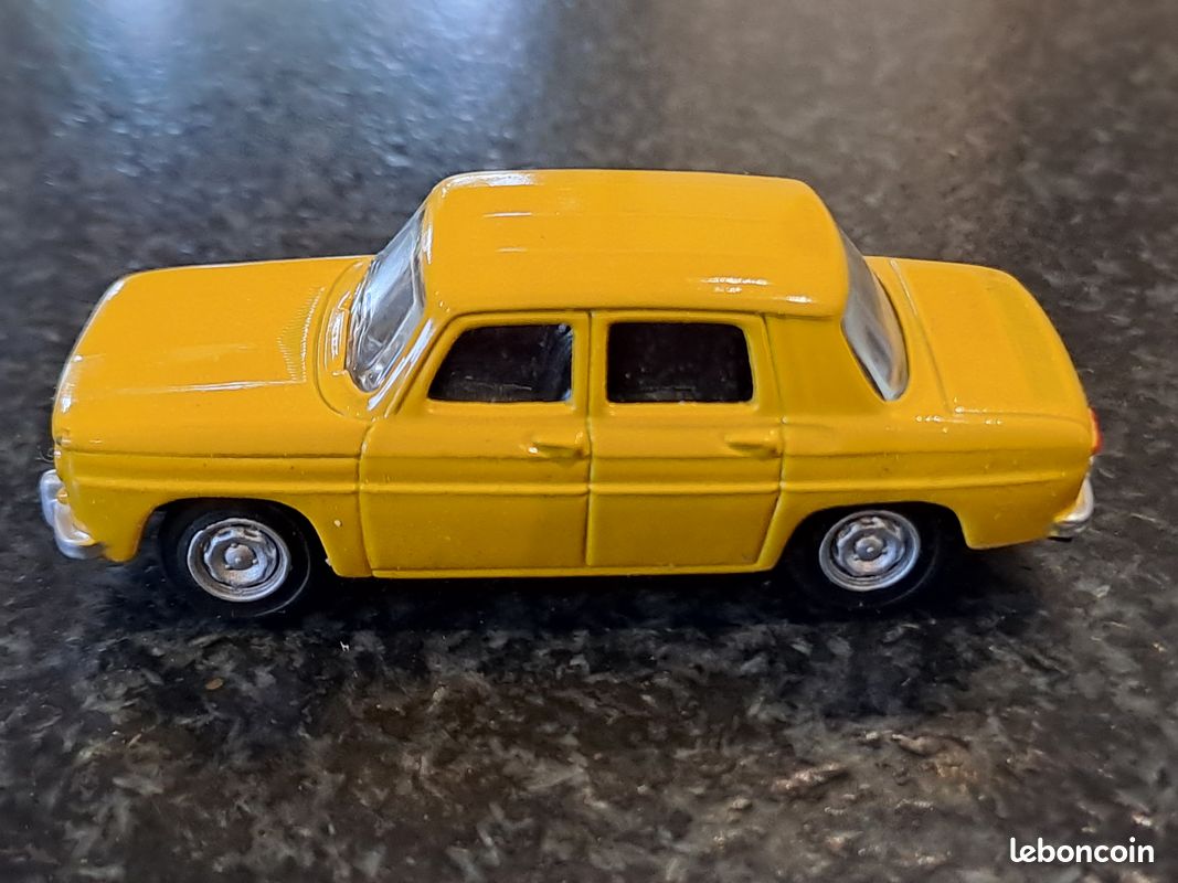 Petite voiture miniature 1/64? (Norev) Renault 8 Gordini - Jeux & Jouets