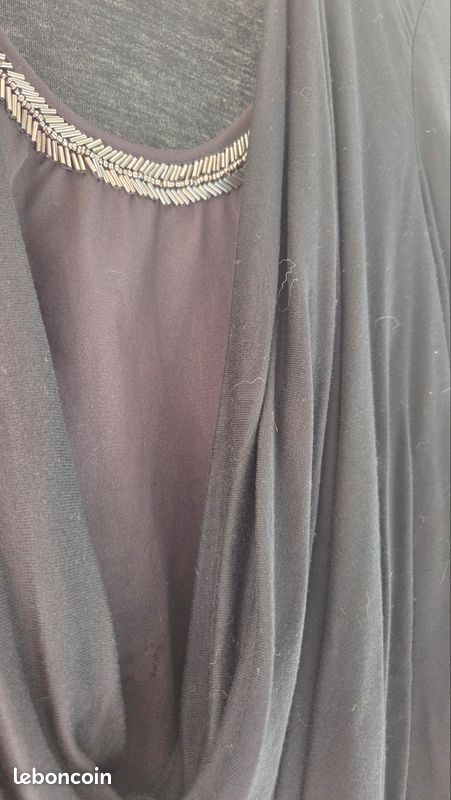 Top Ikks . Noir . Taille 34 (image 2)
