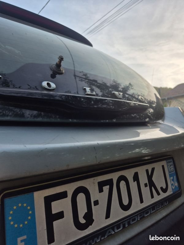 Poignée coffre volvo c30 (image 1)