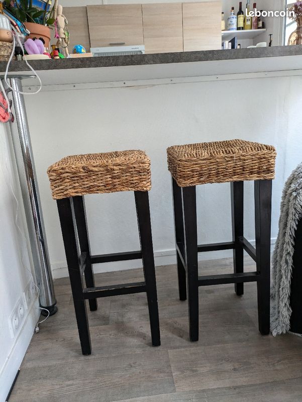 Chaise de bar assise osier (image 1)
