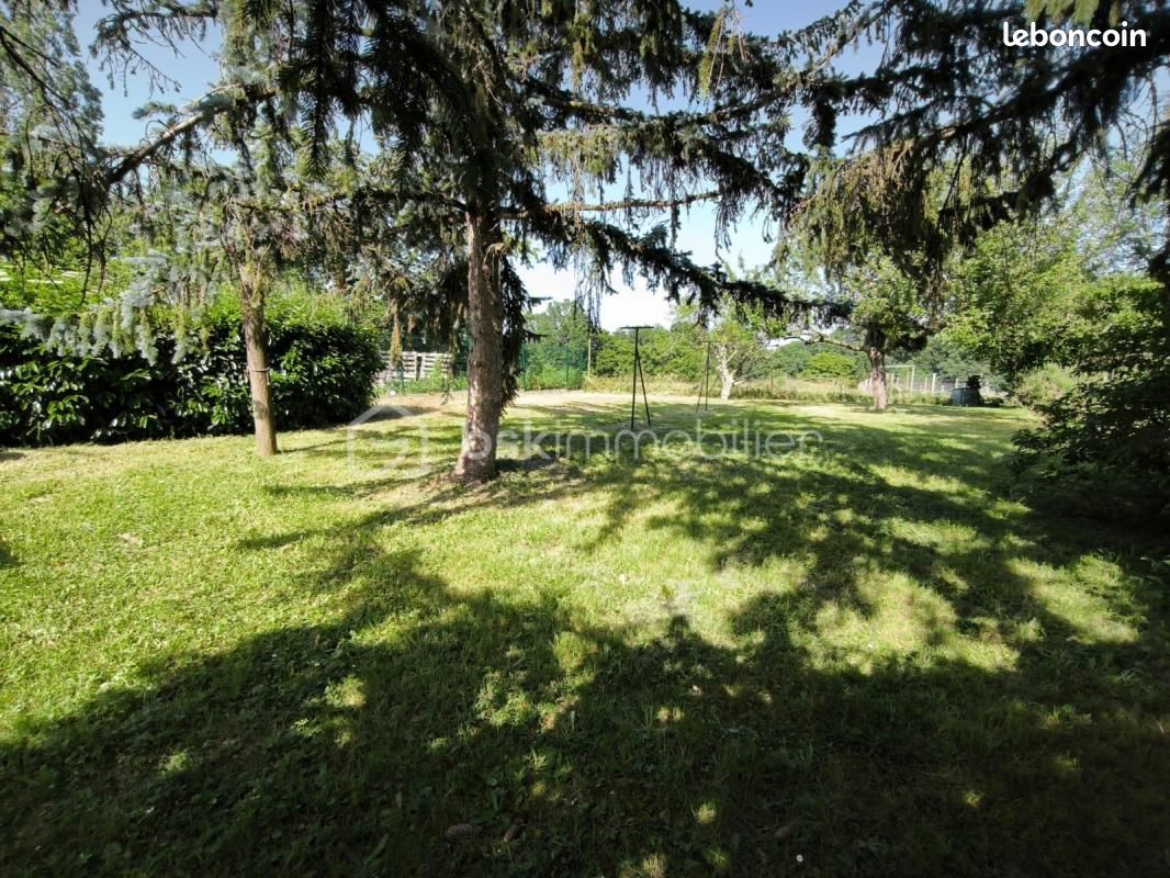 Maison 4 pièces 110 m² · à Monthodon · 110 m² · 137 000 €