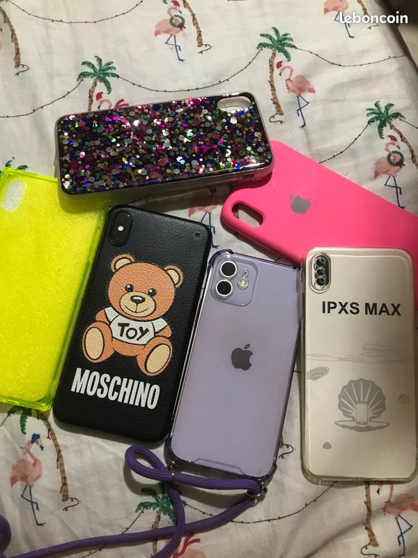 Je vend un lot de 2 iPhone un iPhone 12 128go et un phone xsmax 512go 900 (image 3)