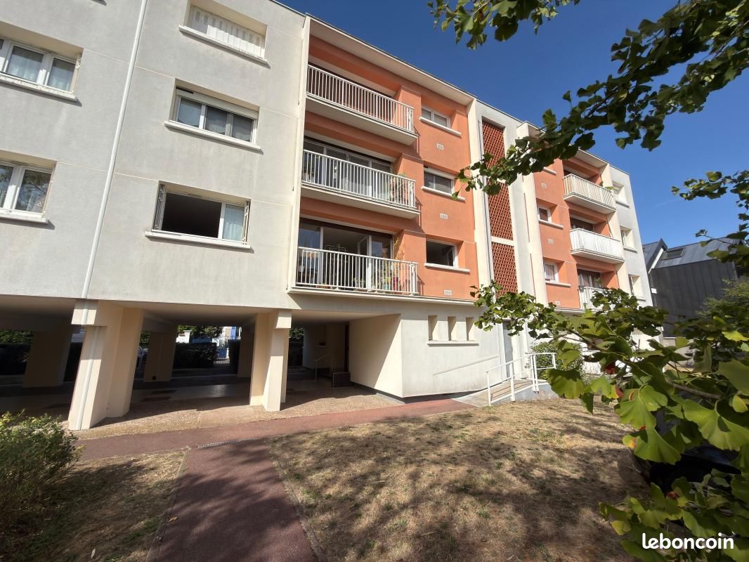 Appartement 4 pièces 108 m² · à Saint-Maur-des-Fossés · 108 m² · 483 000 €