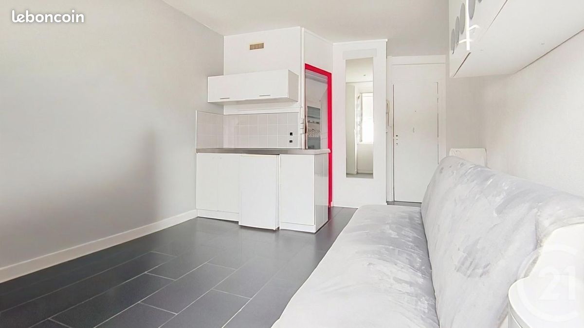 Appartement 1 pièce 17 m² · à Brie-Comte-Robert · 17 m² · 83 000 €