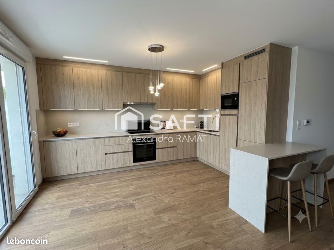Appartement 4 pièces 96 m² · à Saint-Nicolas · 96 m² · 324 450 €