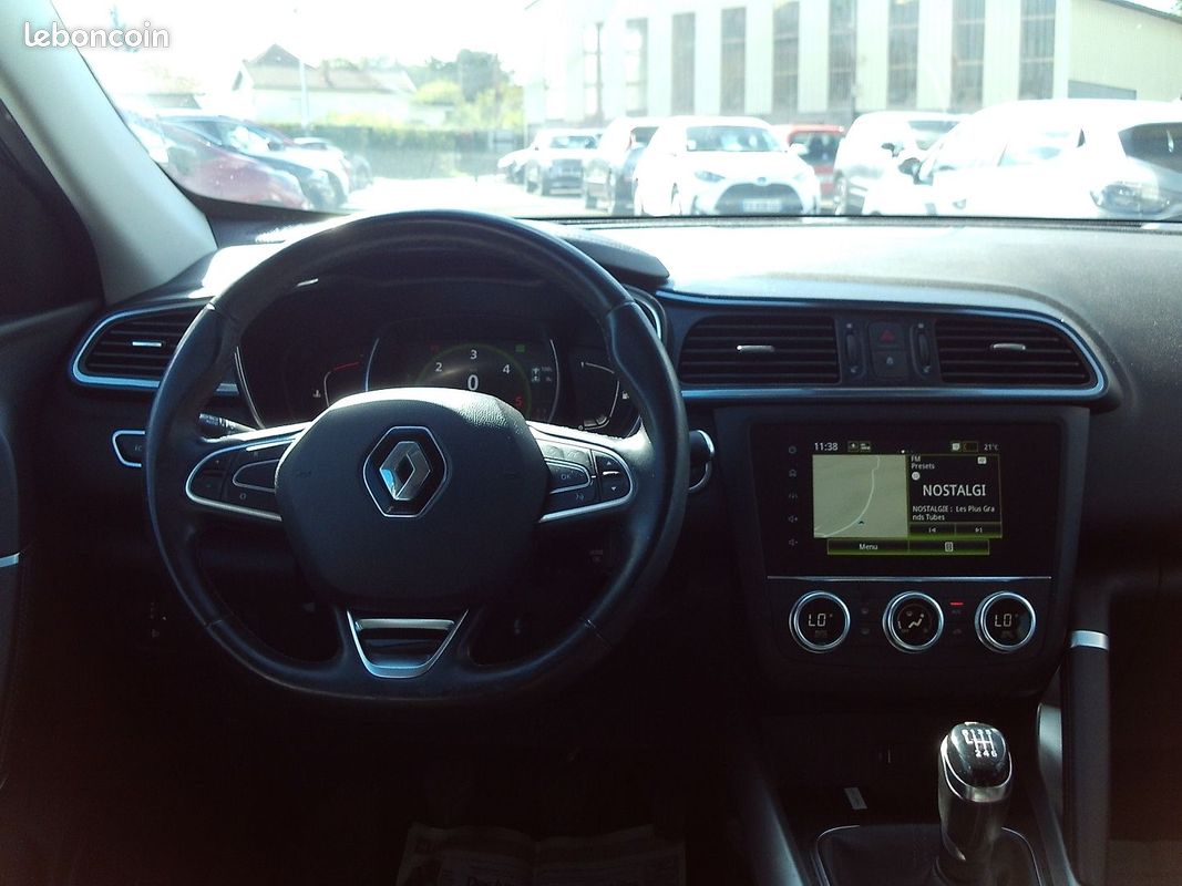 Renault KADJAR 1.7 BLUE DCI 150CH INTENS 4X4 BV6 (image 8)