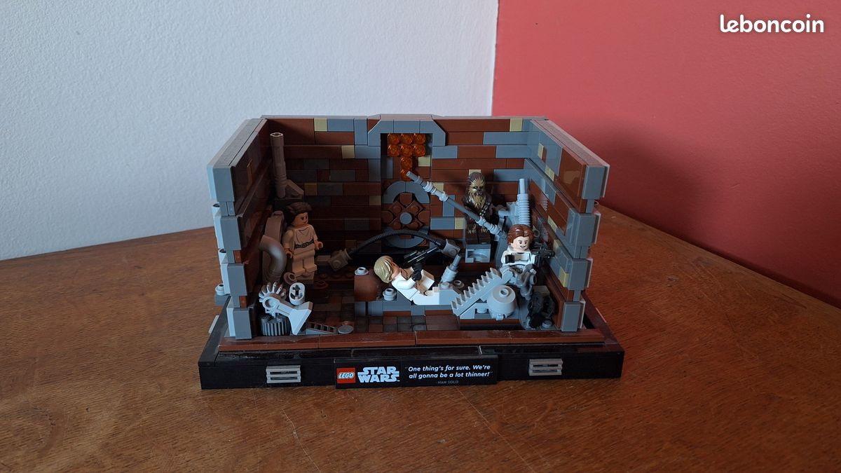 Diorama du compacteur de déchets de l'Étoile de la Mort LEGO Star Wars #75339 (image 1)