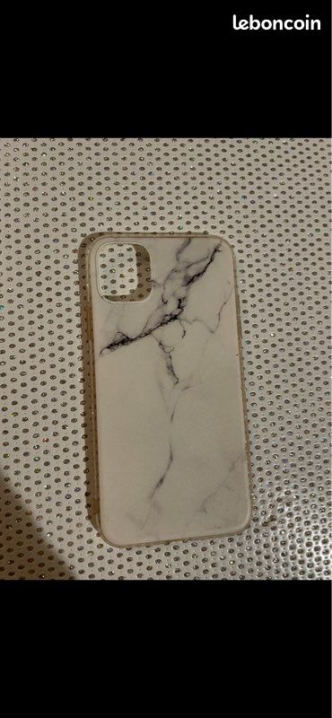 IPhone 11 (image 4)