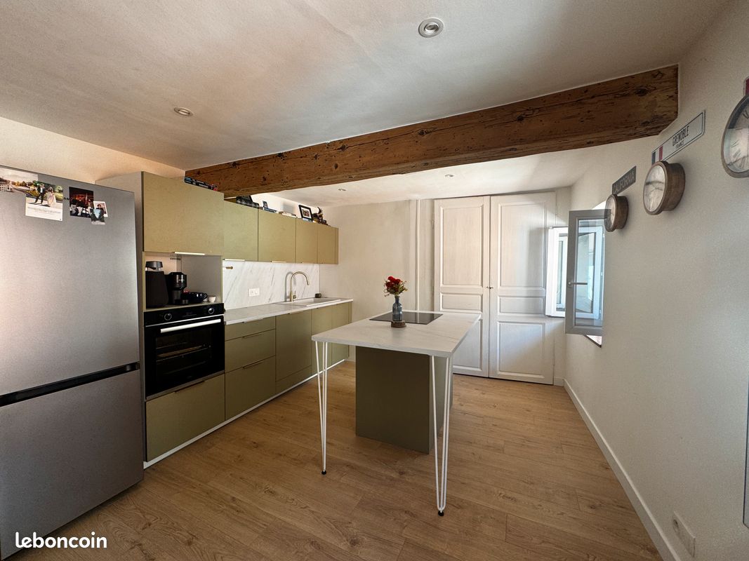 Appartement 3 pièces 63 m² · à Grenoble · 63 m² · 200 000 €