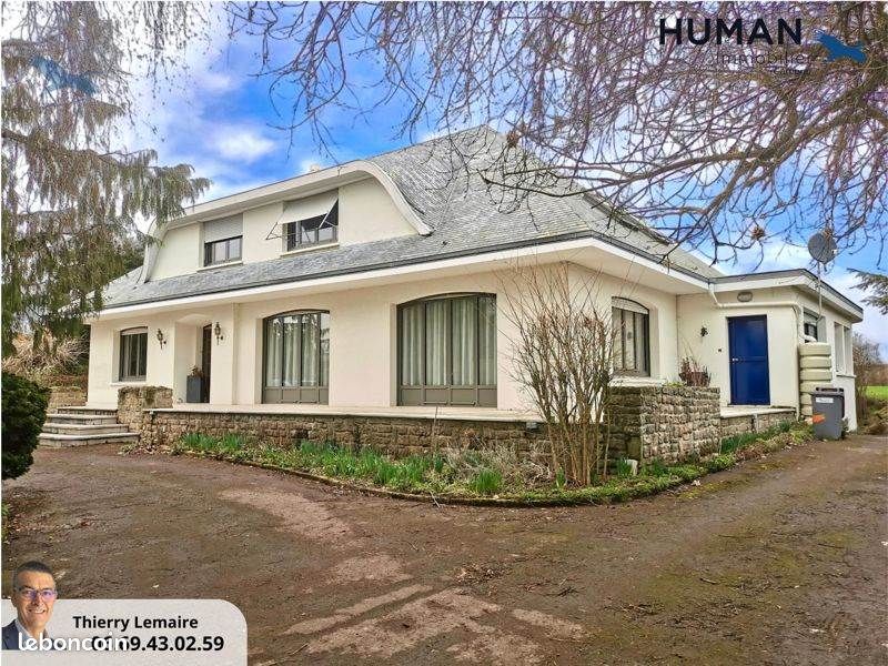 Maison 10 pièces 338 m² · à Avesnes-les-Aubert · 338 m² · 393 000 €