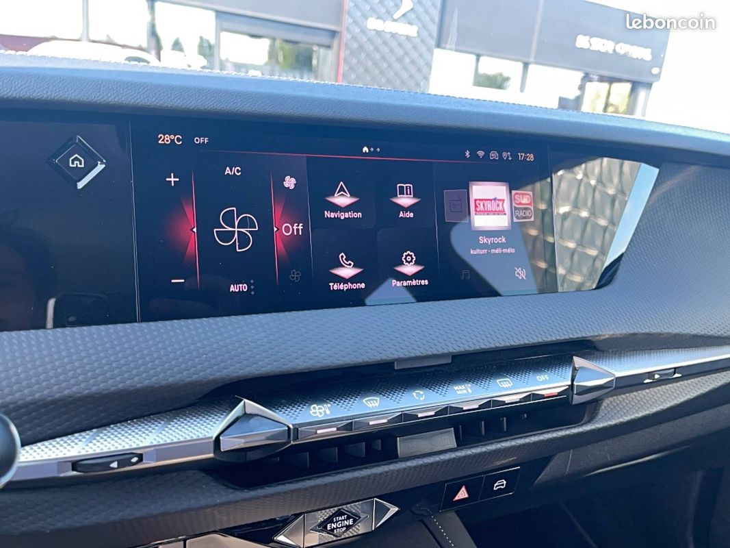 DS DS 4 Hybride E-Tense 225 EAT8 Trocadero (image 15)