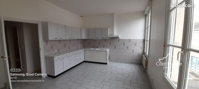 Immeuble 270 m² Le Lude