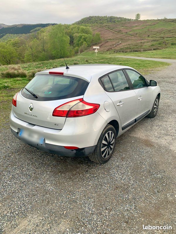 Renault Mégane 3 1.5 dCi 110 eco2 expression – 2012 (image 3)