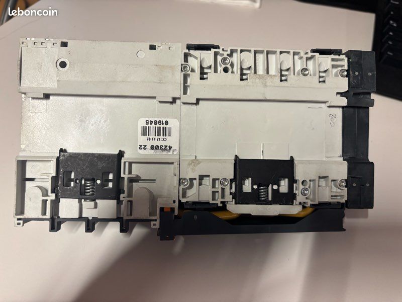Disjoncteur Schneider Electric NG125N 80A + Vigi – Spécial borne de recharge (image 5)