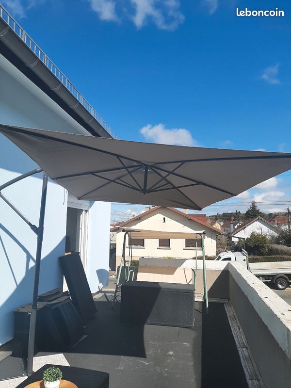 Hespéride - Ombrellone rotondo offset in alluminio trattato | WhichOne
