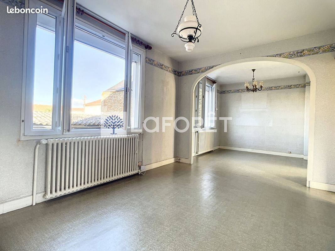Maison 5 pièces 75 m² - Thouars 79100 (image principale 11)