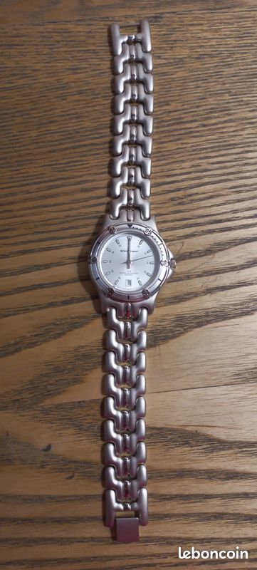 Montre Renault Sport quartz étanche 30m (image 3)