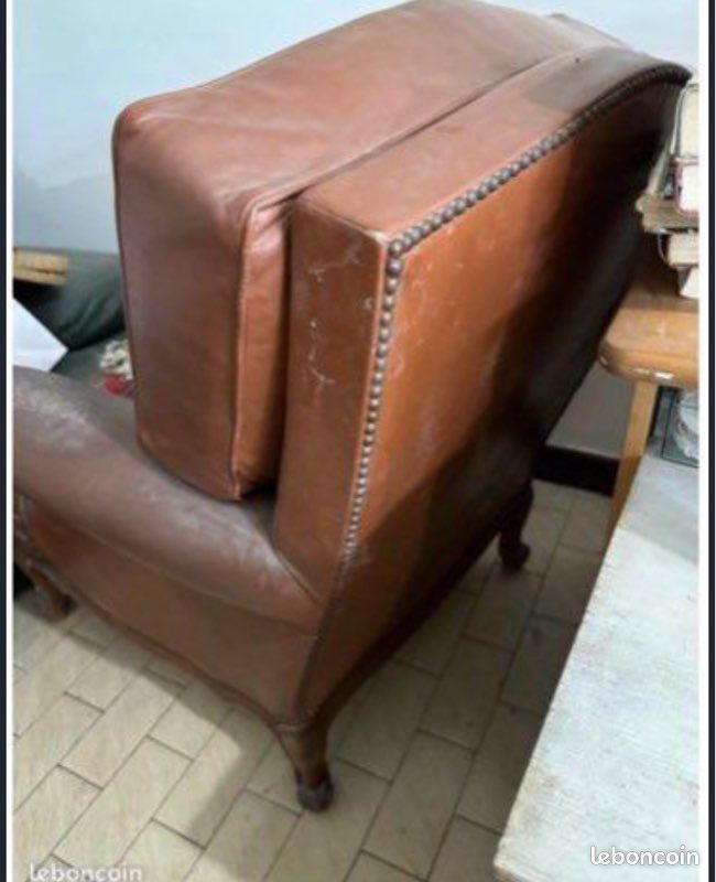 Fauteuil à clous à retaper (image 2)