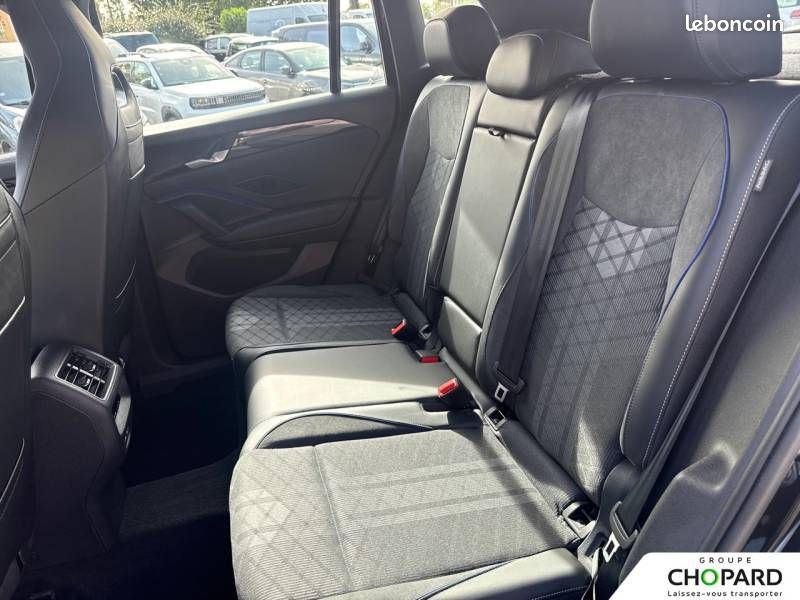 Volkswagen Tiguan 1.5 eHybrid 204ch DSG6 R-Line (image 11)