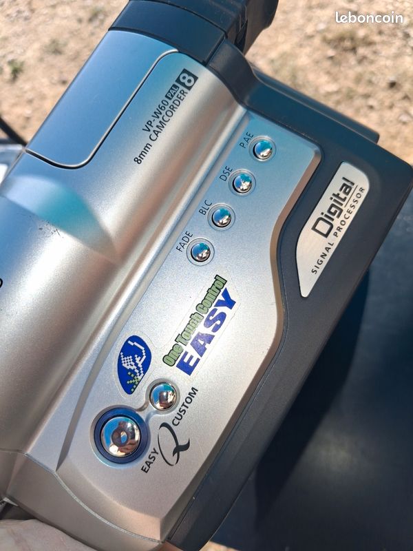 Camèscope samsung VP-W60 (image 8)