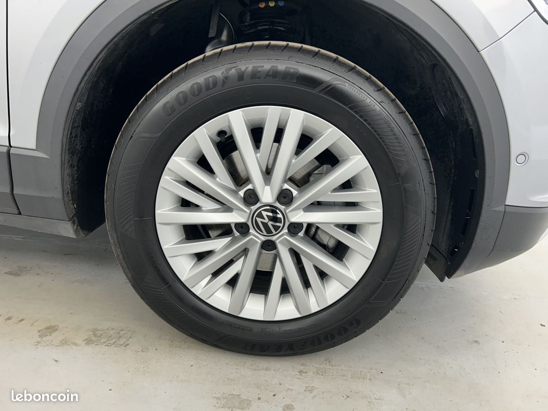 VOLKSWAGEN T-Roc 1.0 TSI 110 Start/Stop BVM6 Life (image 28)