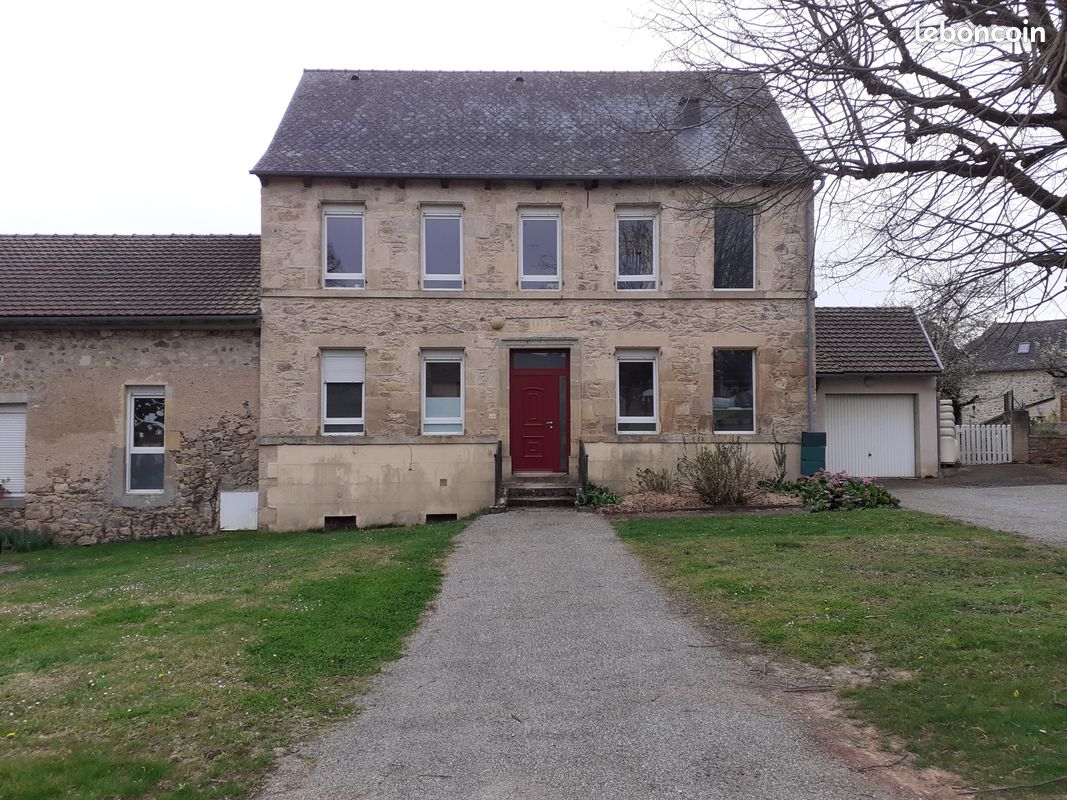 Appartement 4 pièces 94 m² · à Vaureilles · 94 m² · 570 €/mois