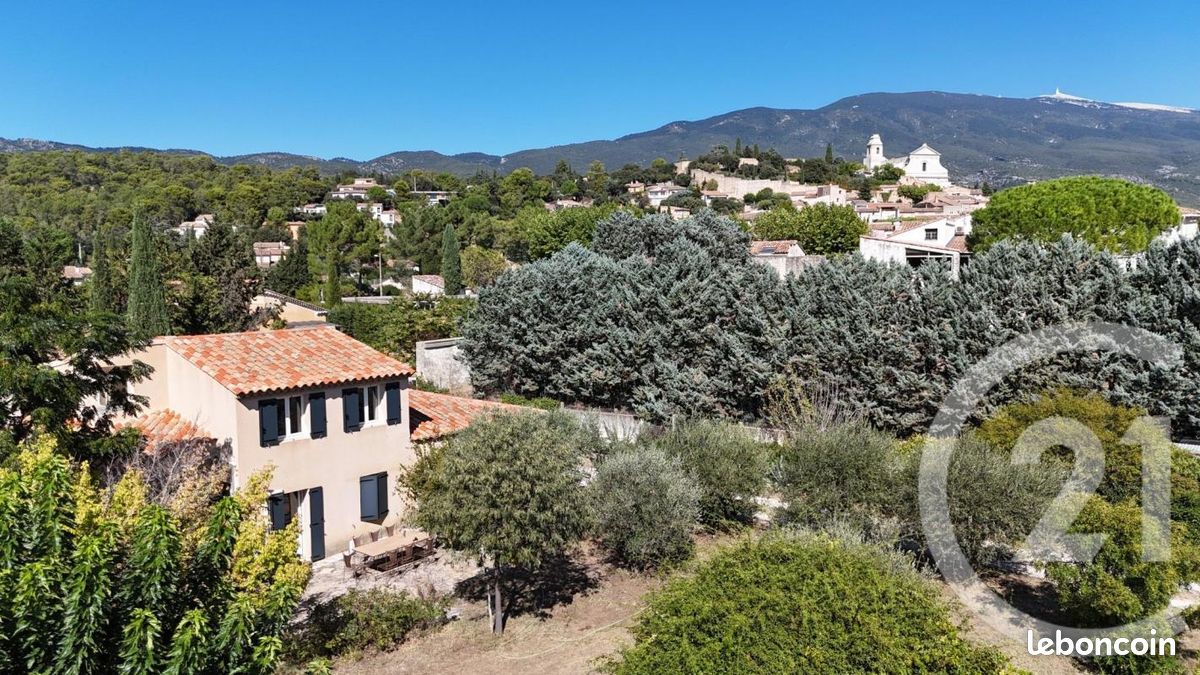 Maison 7 pièces 213 m² · à Bédoin · 213 m² · 557 000 €