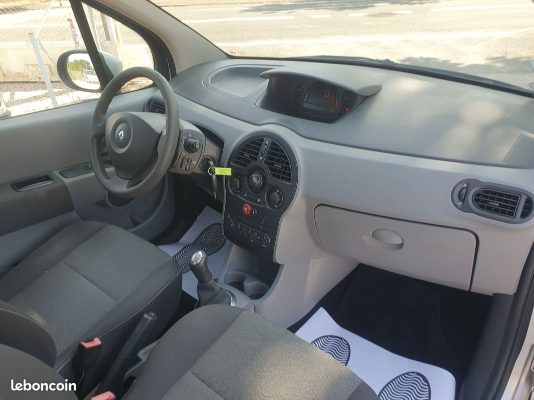 Renault Modus 1,2 i/107000kms/Clim/Distribution neuve/Garantie et révisé/Réservation&Livraison Possible (image 8)